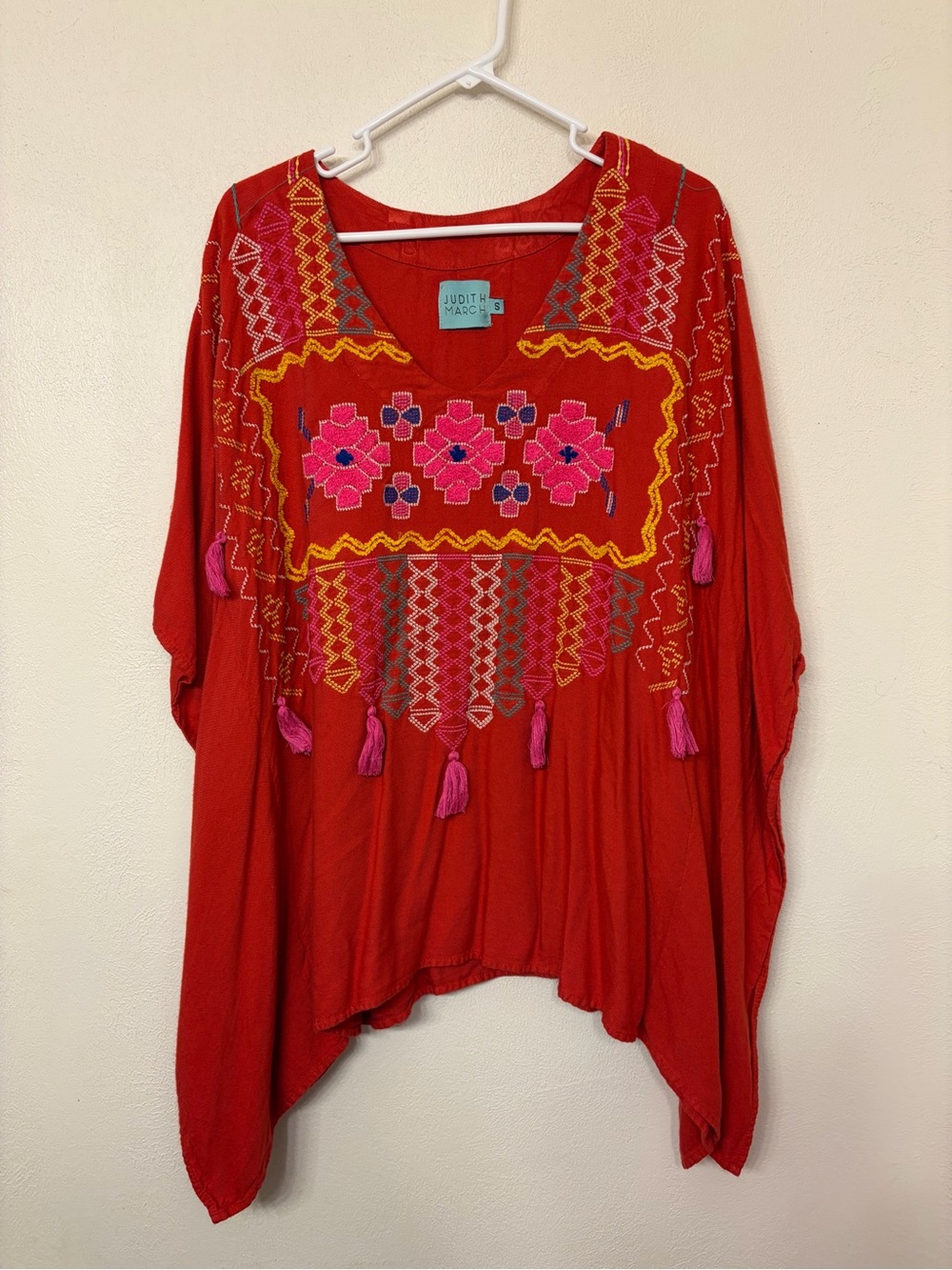 Judith March Women's Red Gypsy Knot Embroidered Poncho Top Size Small